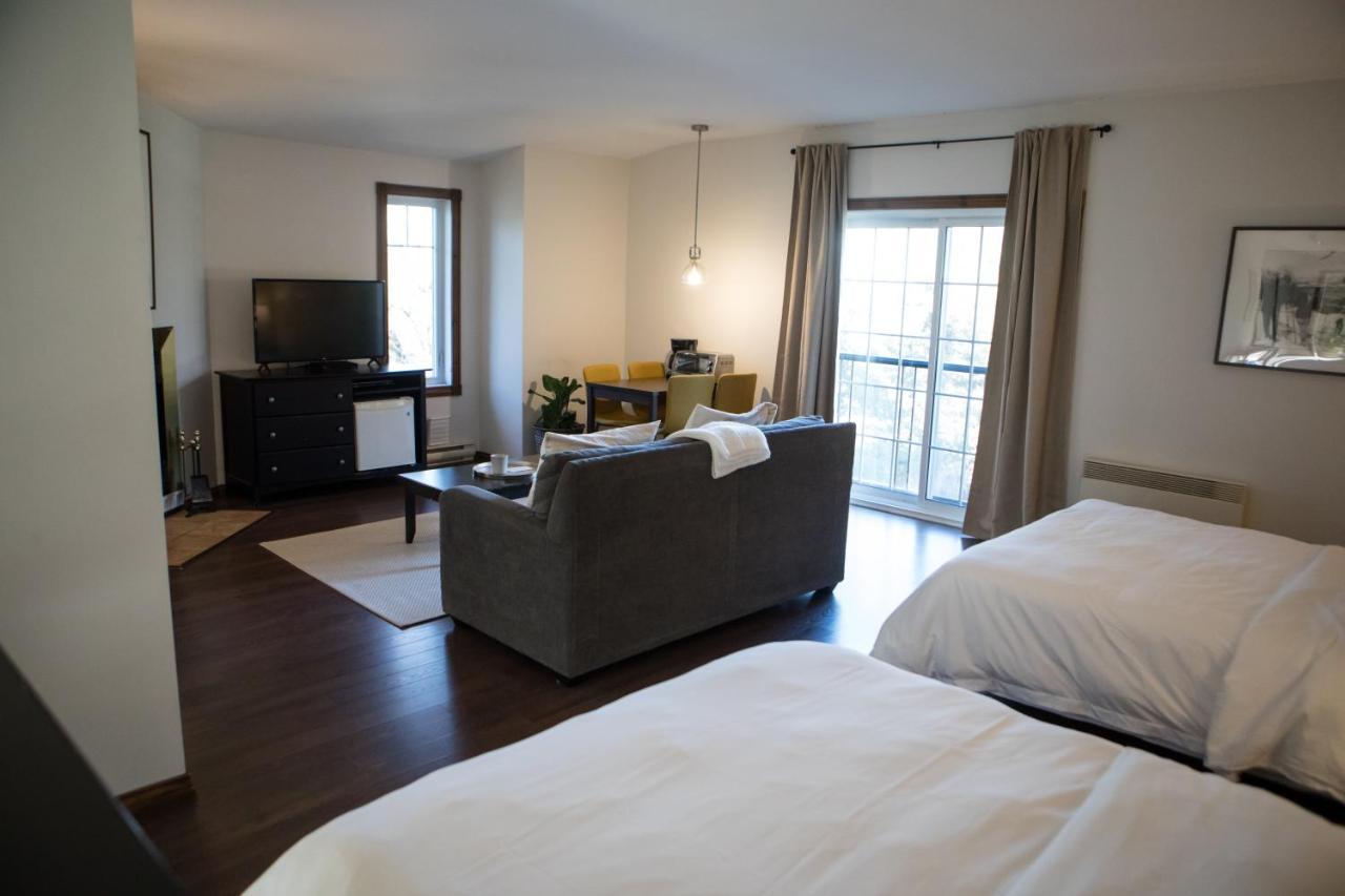 Le Montagnard, & Hotel Sutton